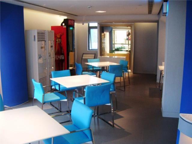 Jinjiang Inn Shenzhen Diwang Square 28/37