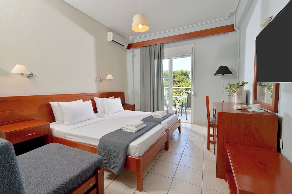 Hotel Kalloni 16/62