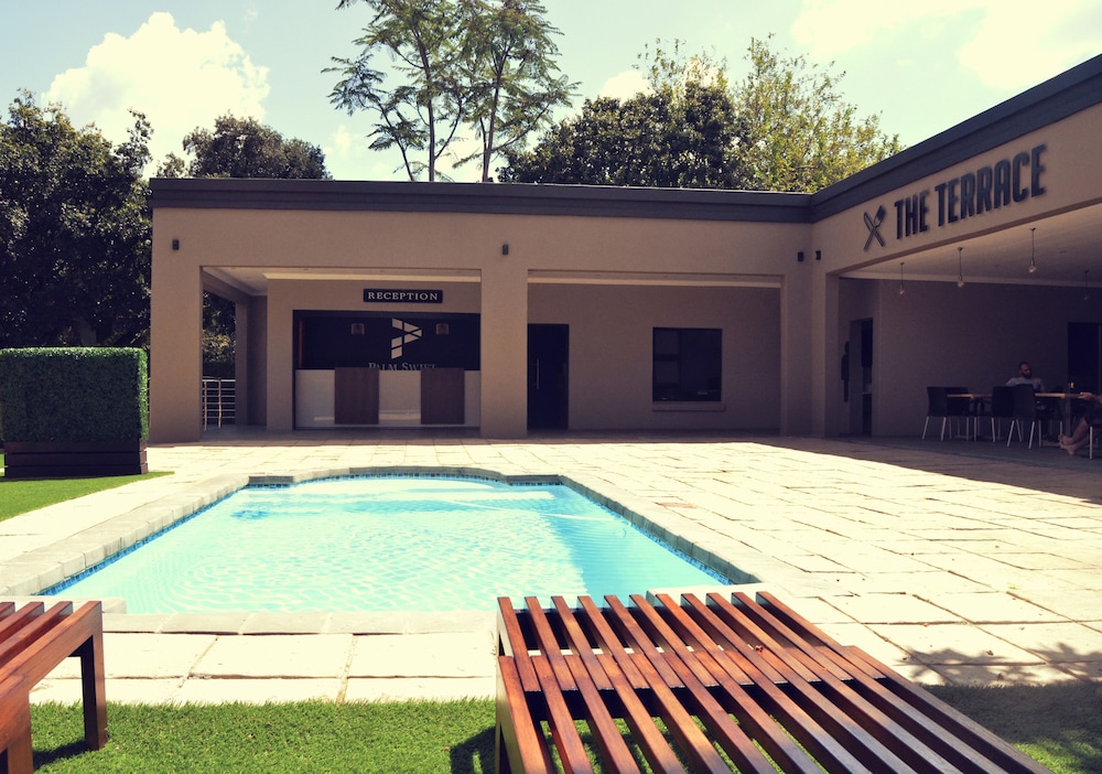 Palm Swift Luxury Accommodation 21/27