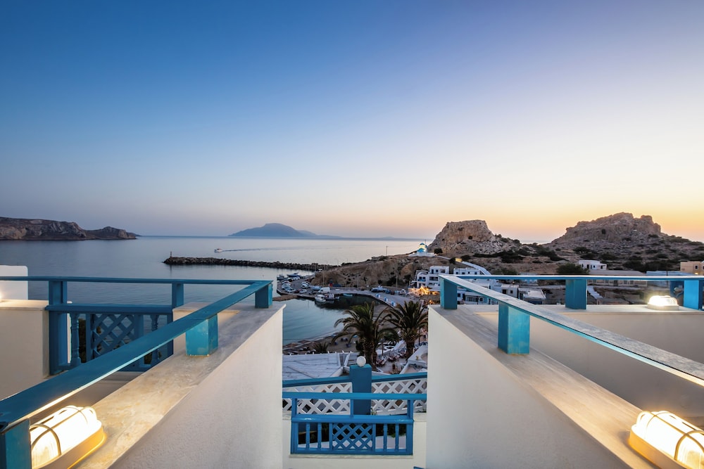 Arhontiko Hotel 45/50