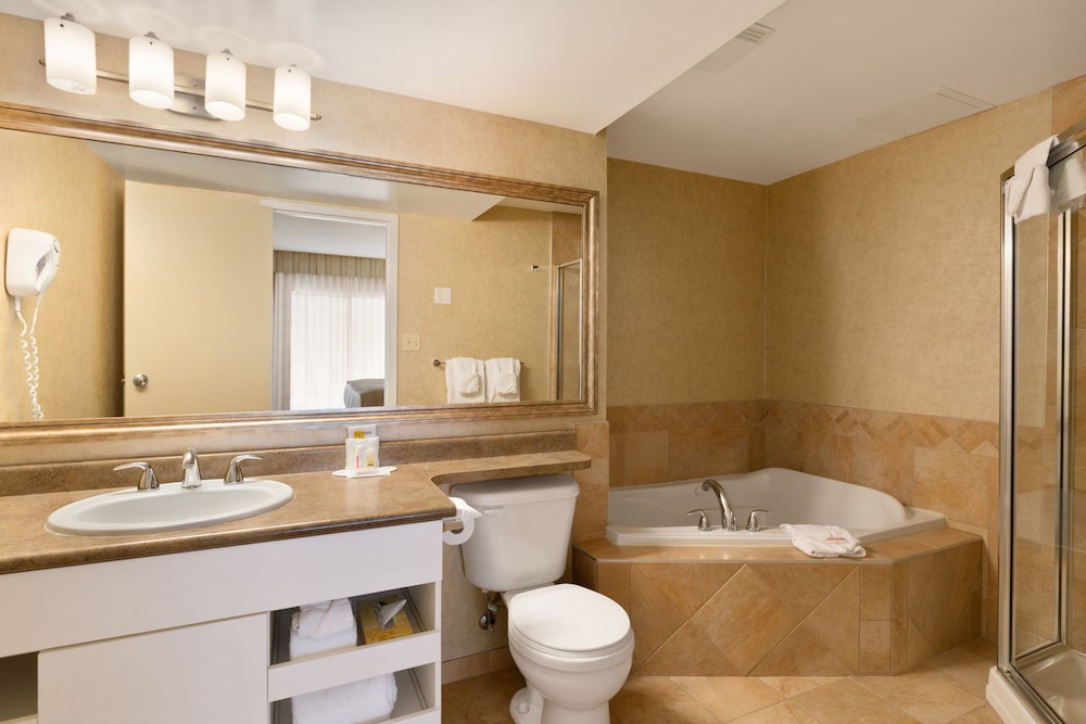 Days Inn by Wyndham Cranbrook Conference Centre 12/52