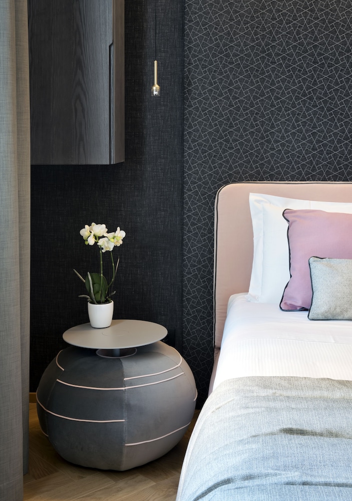 Conti Guest House 44/44