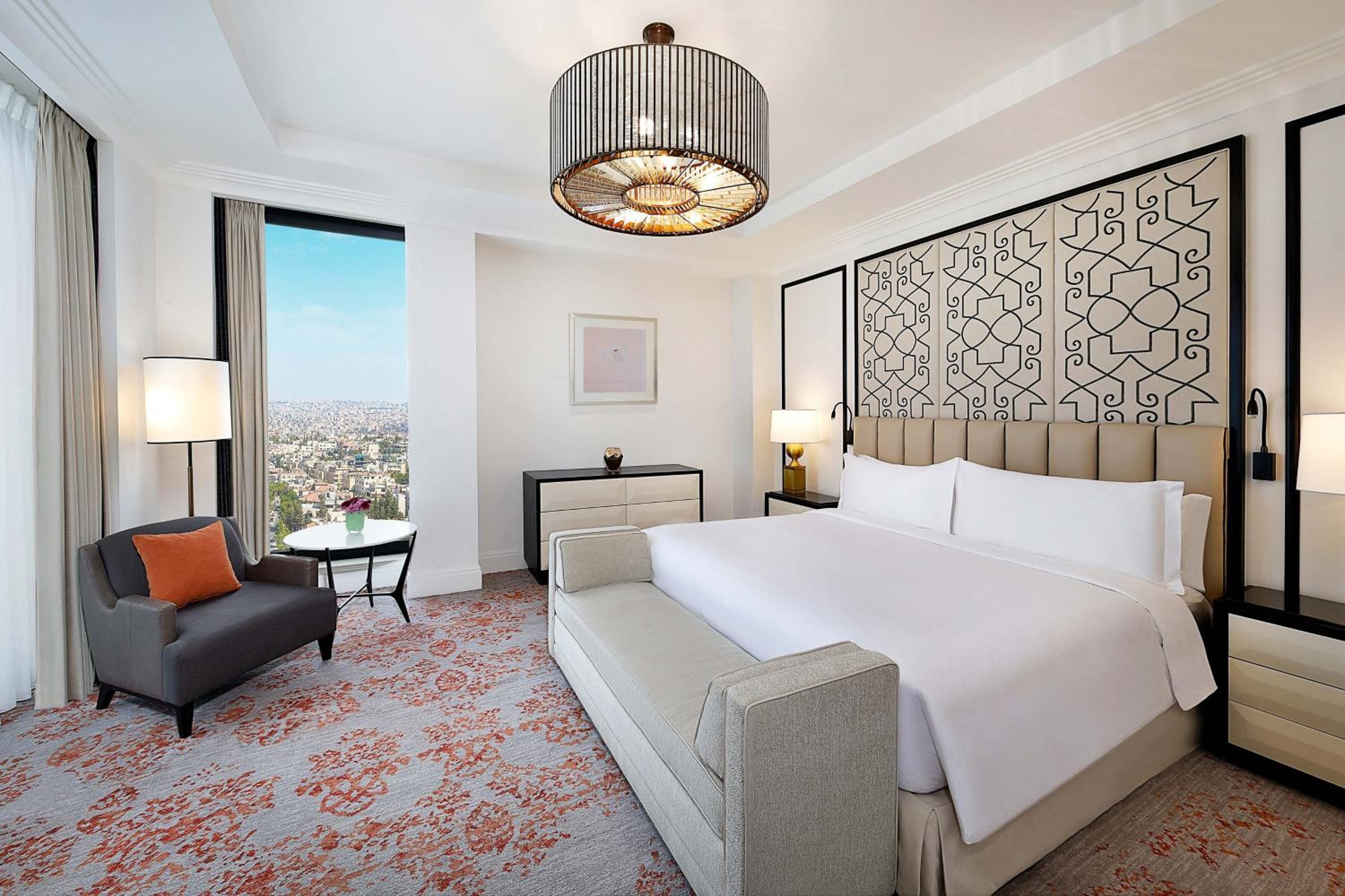 1 Bedroom, Metropolitan, Suite, King Bed, Balcony