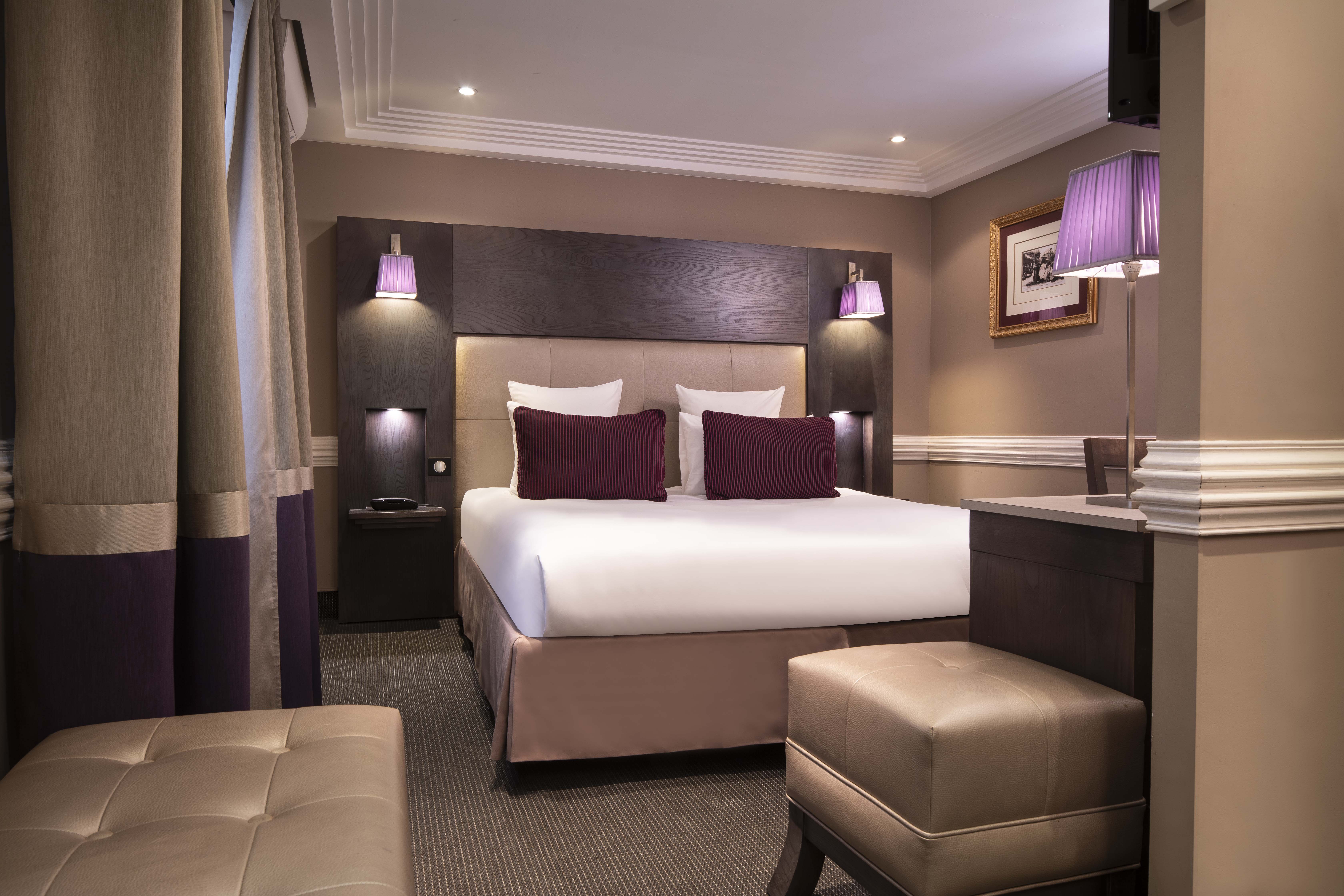 غرفة سوبيريور بسرير كوين، Elysees Hotel 3/5