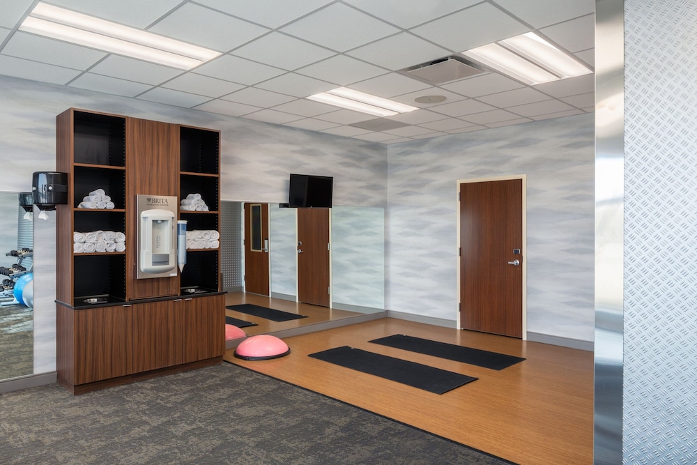 Fairfield Inn & Suites by Marriott Columbus Dublin 26/48