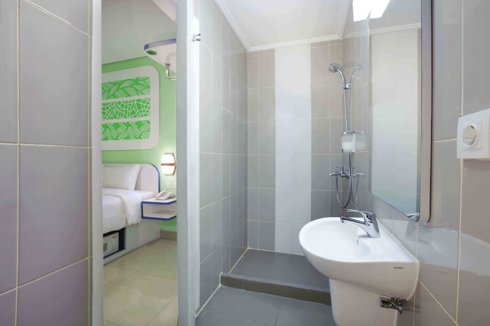 Cordex Hotel Ancol Jakarta 28/29