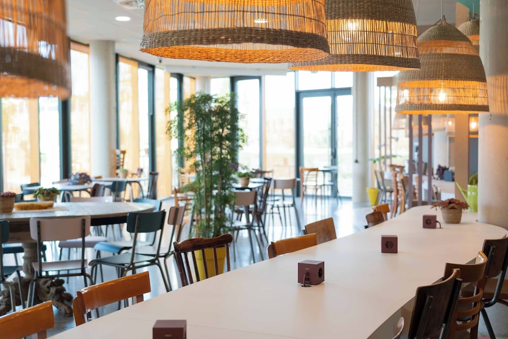 Greet Hotel Rennes Pace 45/57