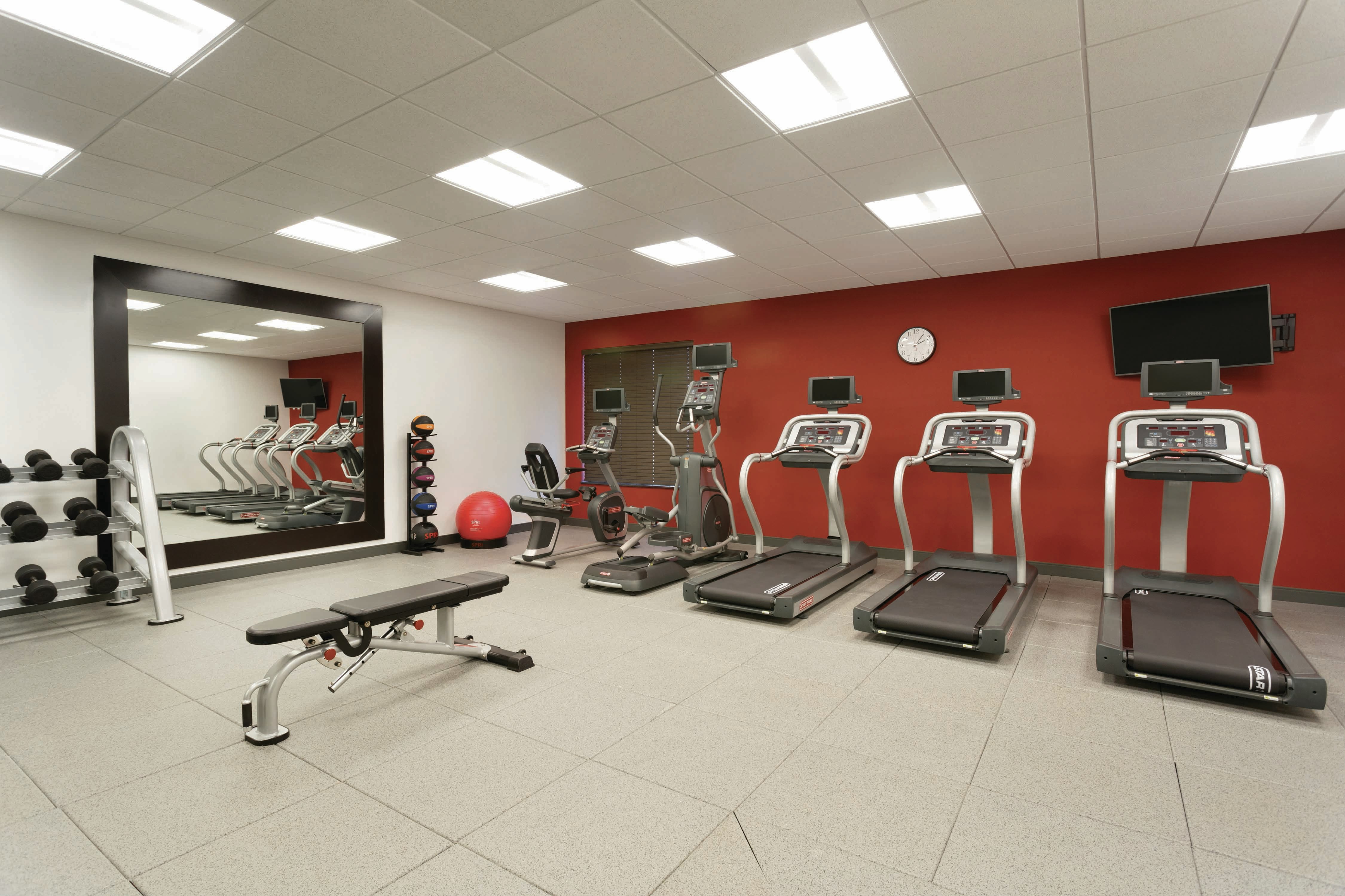 HOMEWOOD SUITES BY HILTON WEST DES MOINES/SW MALL AREA 11/38