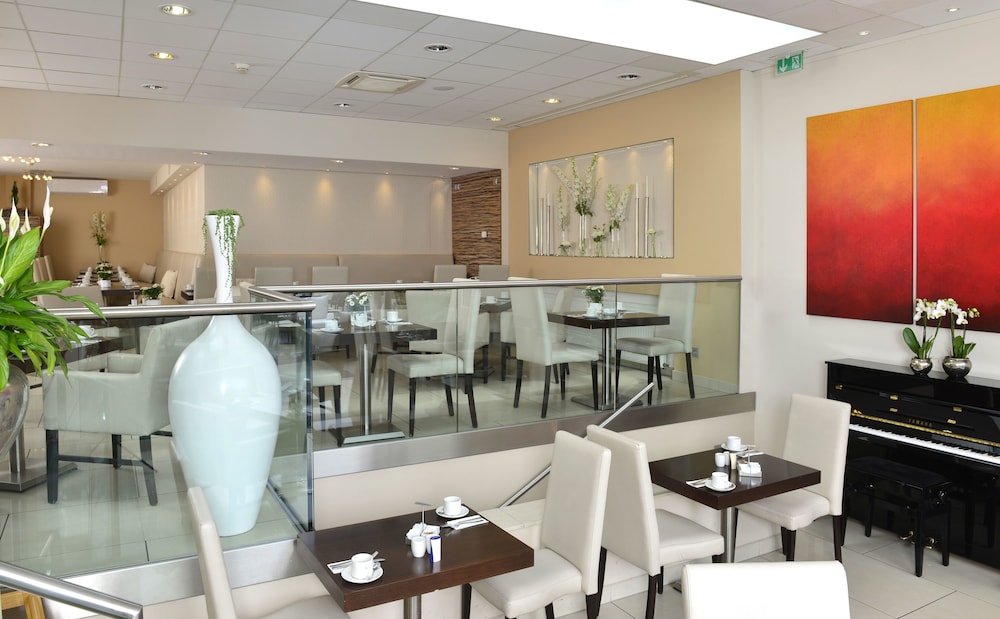 Parkhotel Oberhausen 45/52