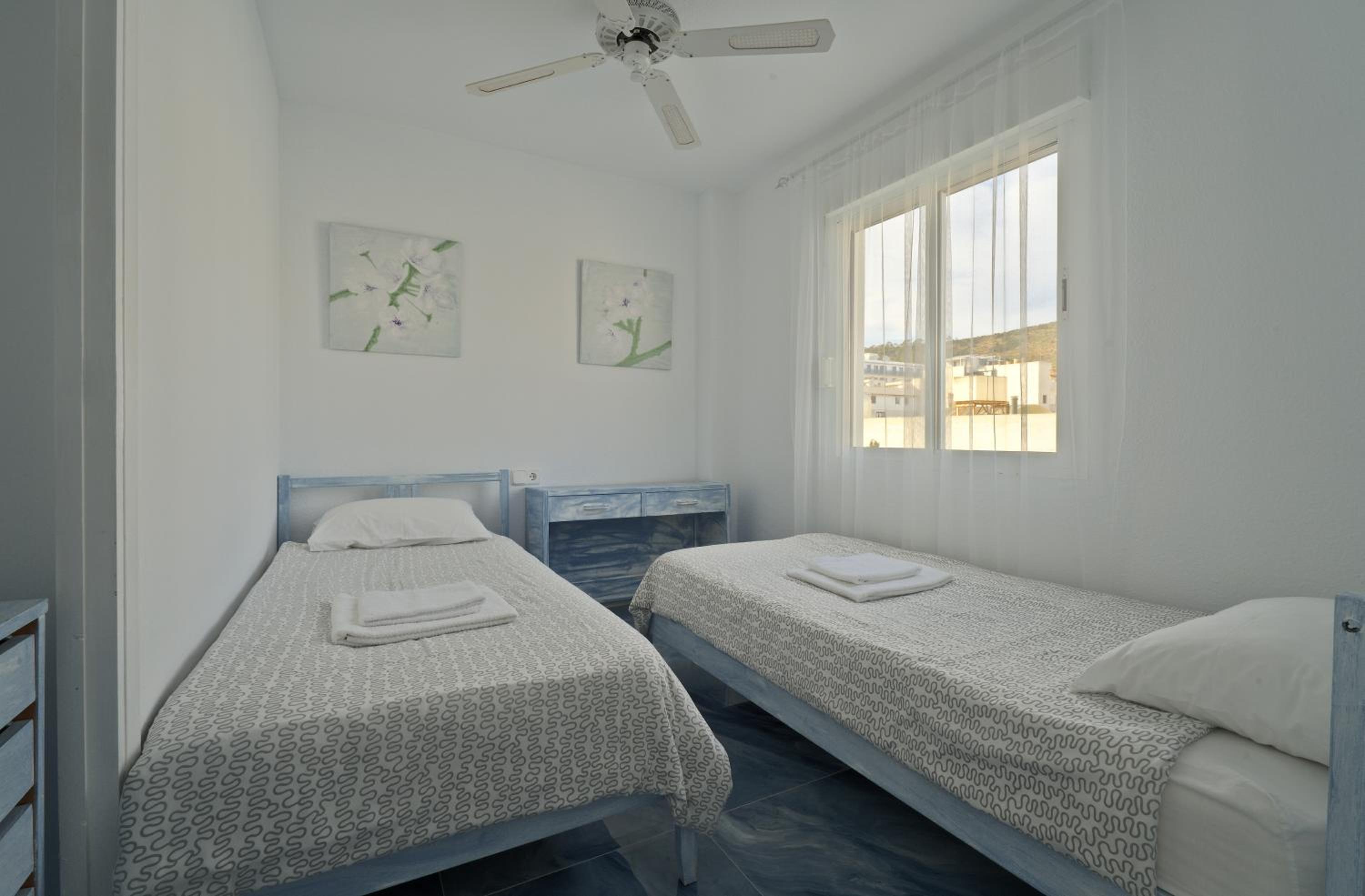 All Suite Ibiza Aparthotel photo4