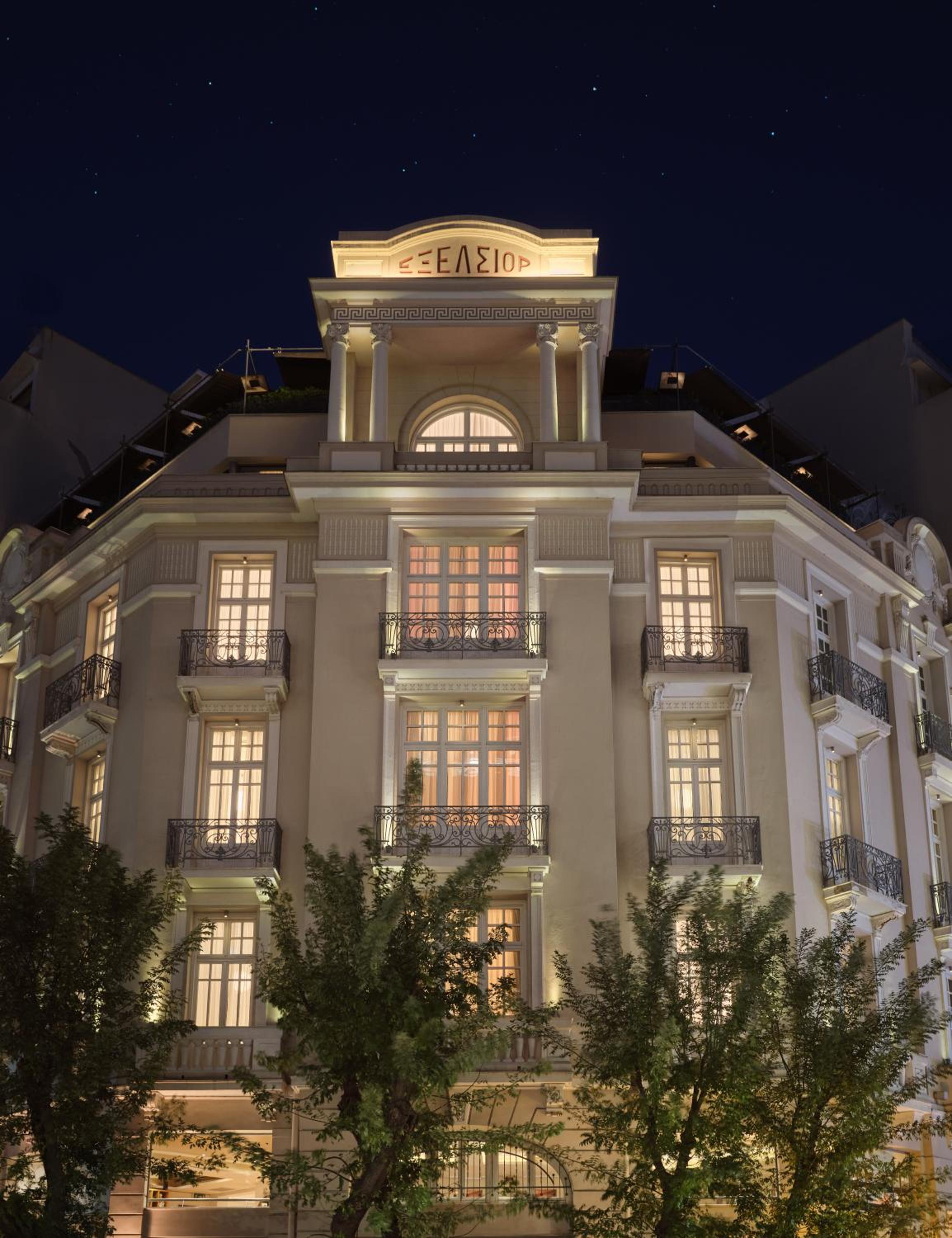 Excelsior Hotel 11/60