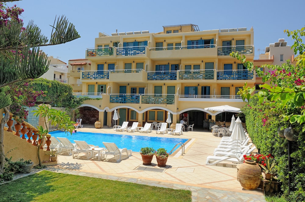 Petra Beach Hotel 1/68