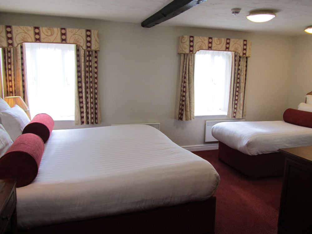 Windmill Village Hotel, Golf Club Spa, BWSC 11/41