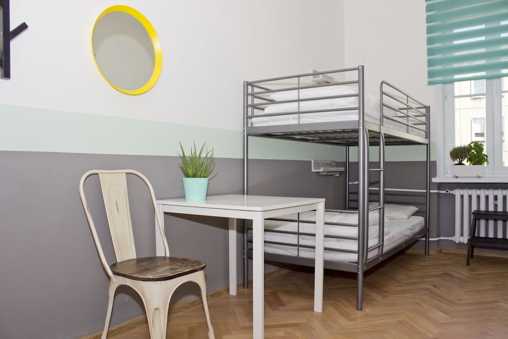 Chillout Hostel 56/70