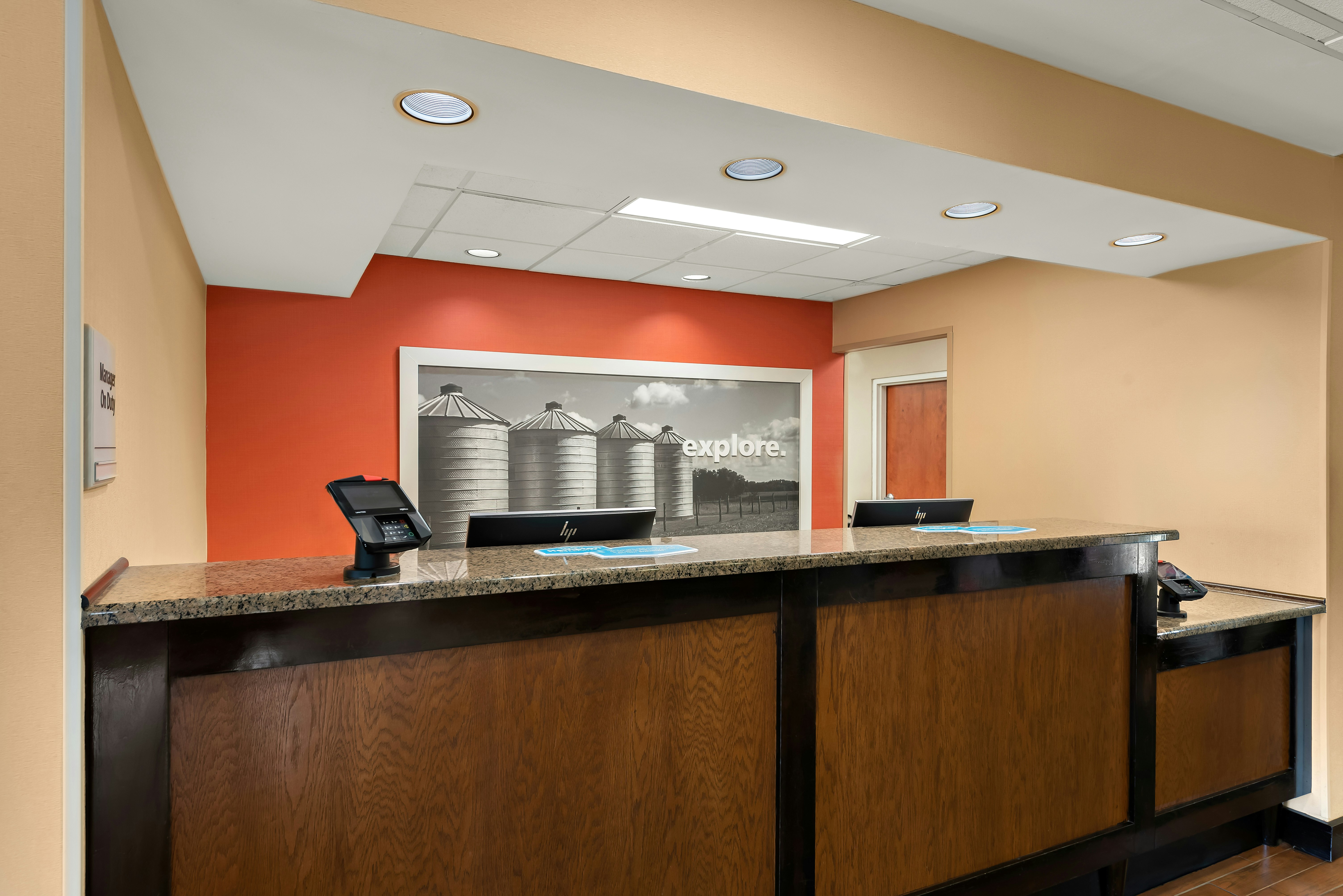 Hampton Inn Lancaster, OH 8/53