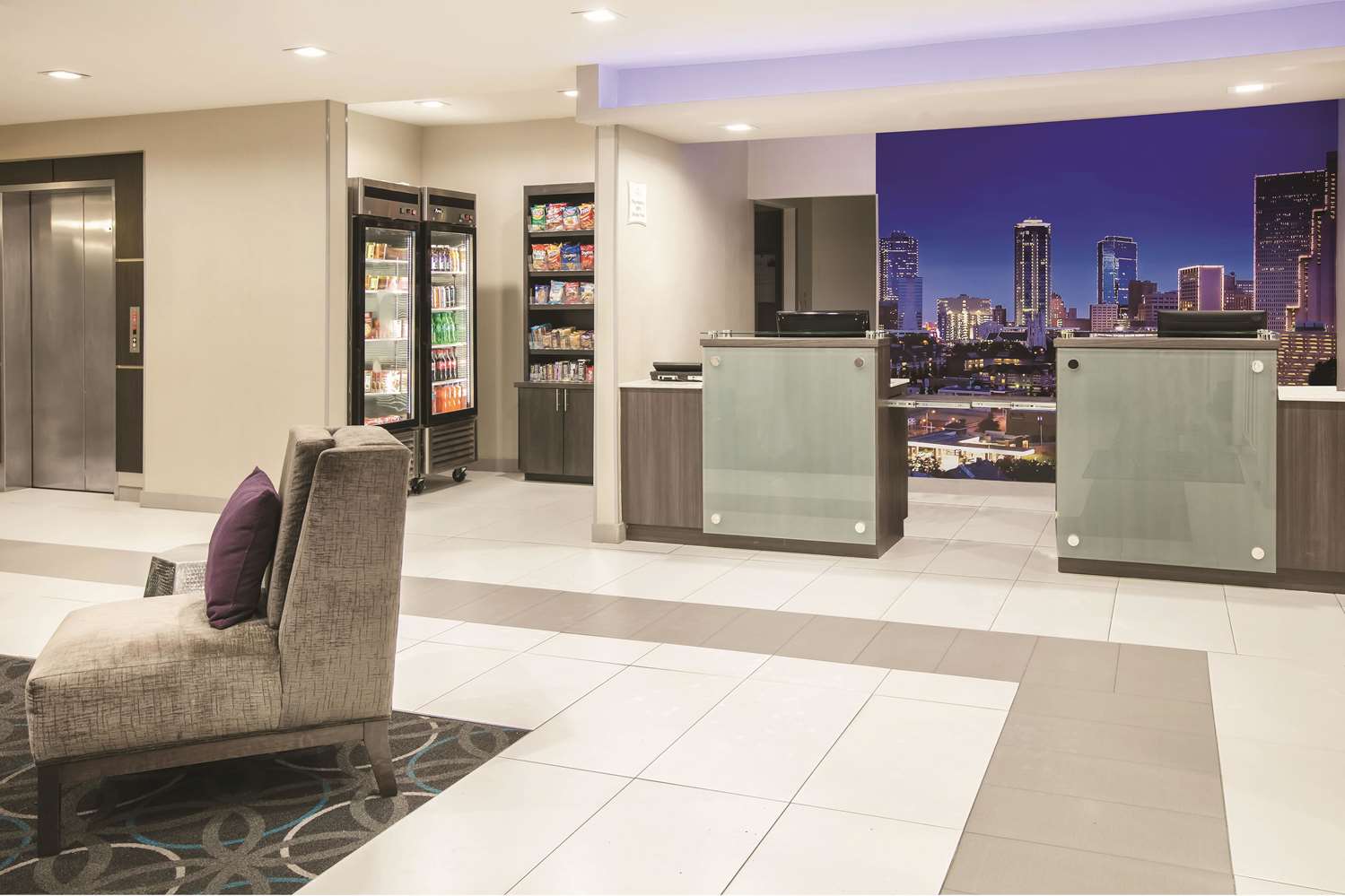 La Quinta Inn & Suites by Wyndham Dallas Mesquite 5/67