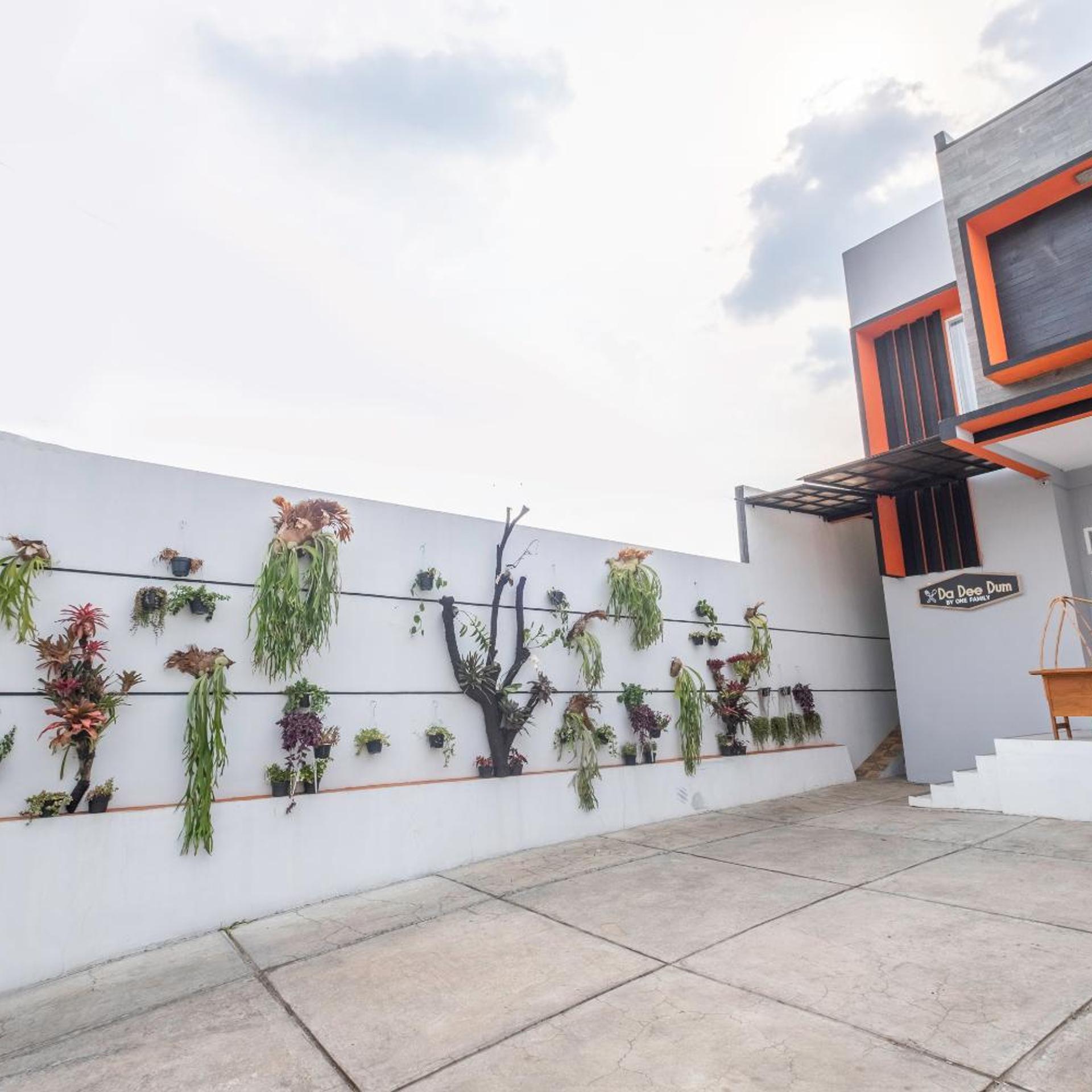 OYO 1271 One Family Guesthouse 54/56