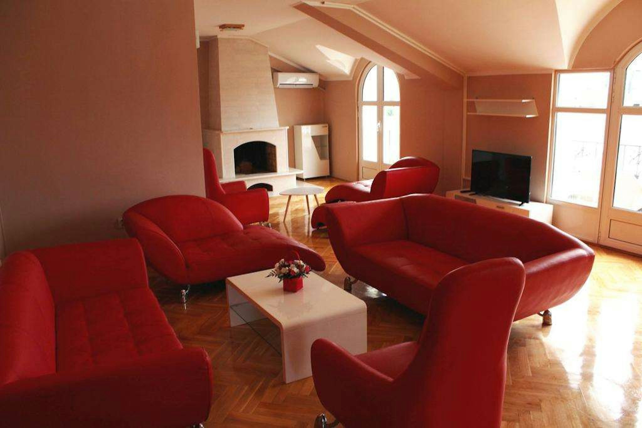 Hotel Crnogorska Kuca 26/45