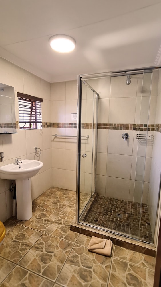 Klein Bosveld Guesthouse 47/50