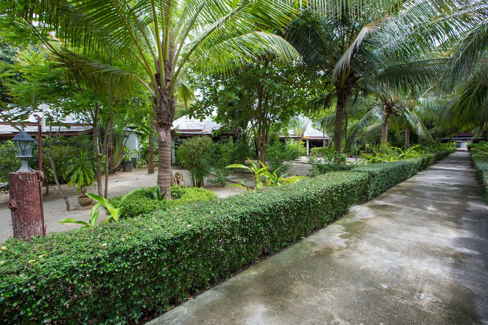 Da Kanda Villa Beach Resort 64/69