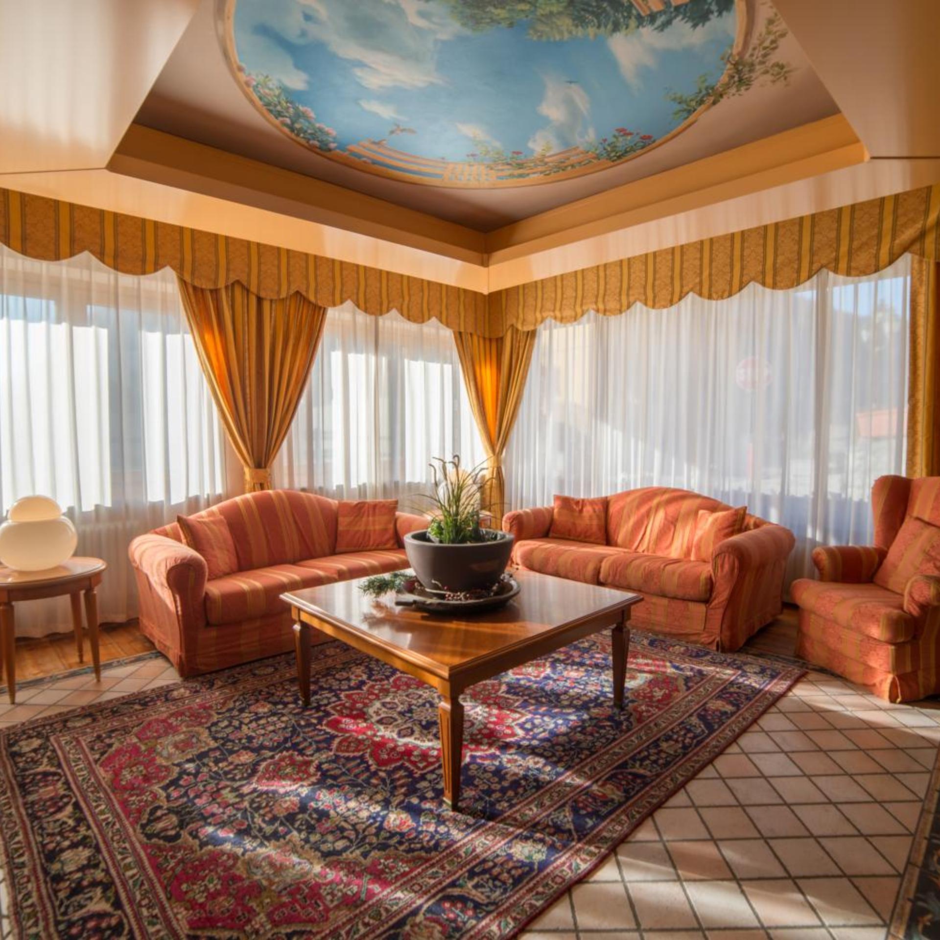 Ski Hotel Italia 36/54