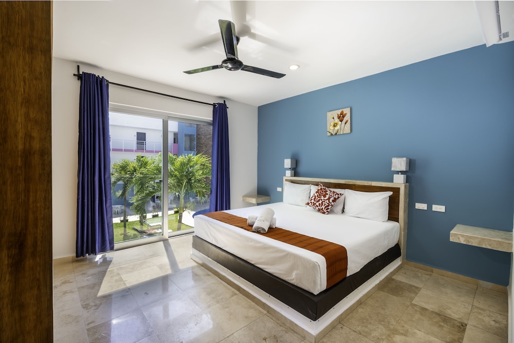 DELUXE, APARTMENT, KING BED, SOFA
