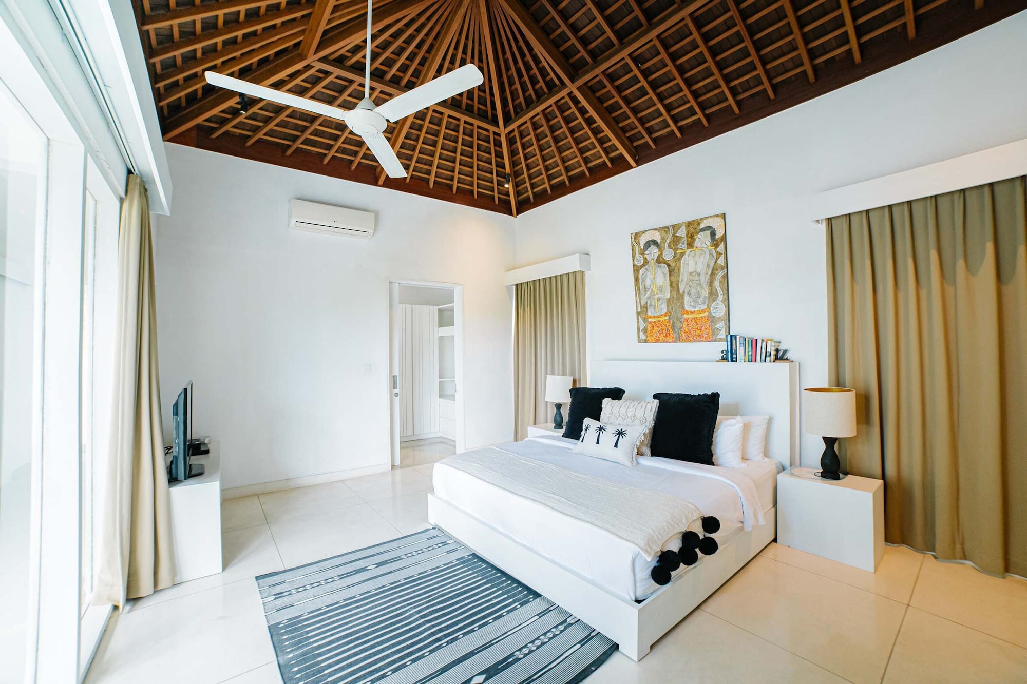 5 Bedrooms, Luxury, Villa, Twin Beds, 4 King Beds, 2 Bunk Beds, Private Pool