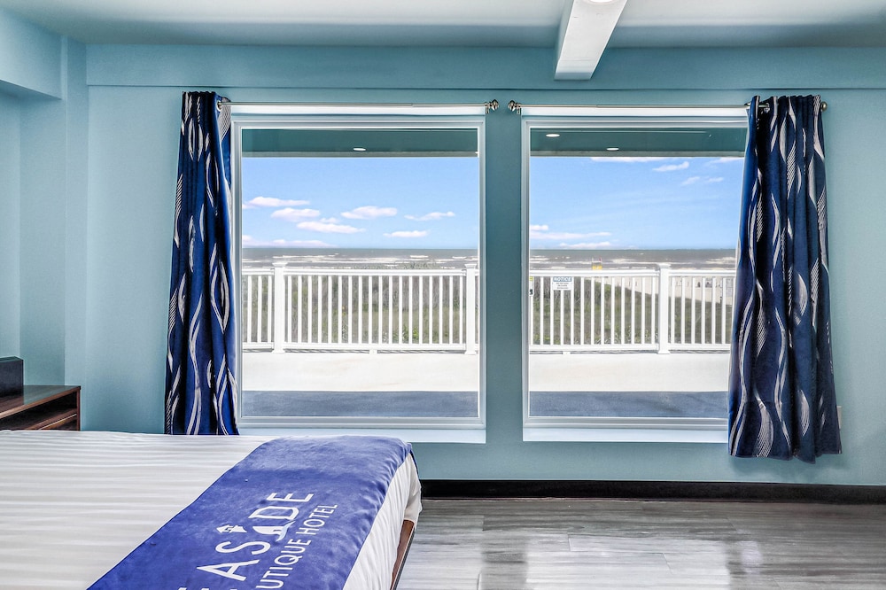 Seaside Boutique Hotel, Waves At Your Doorstep 26/50