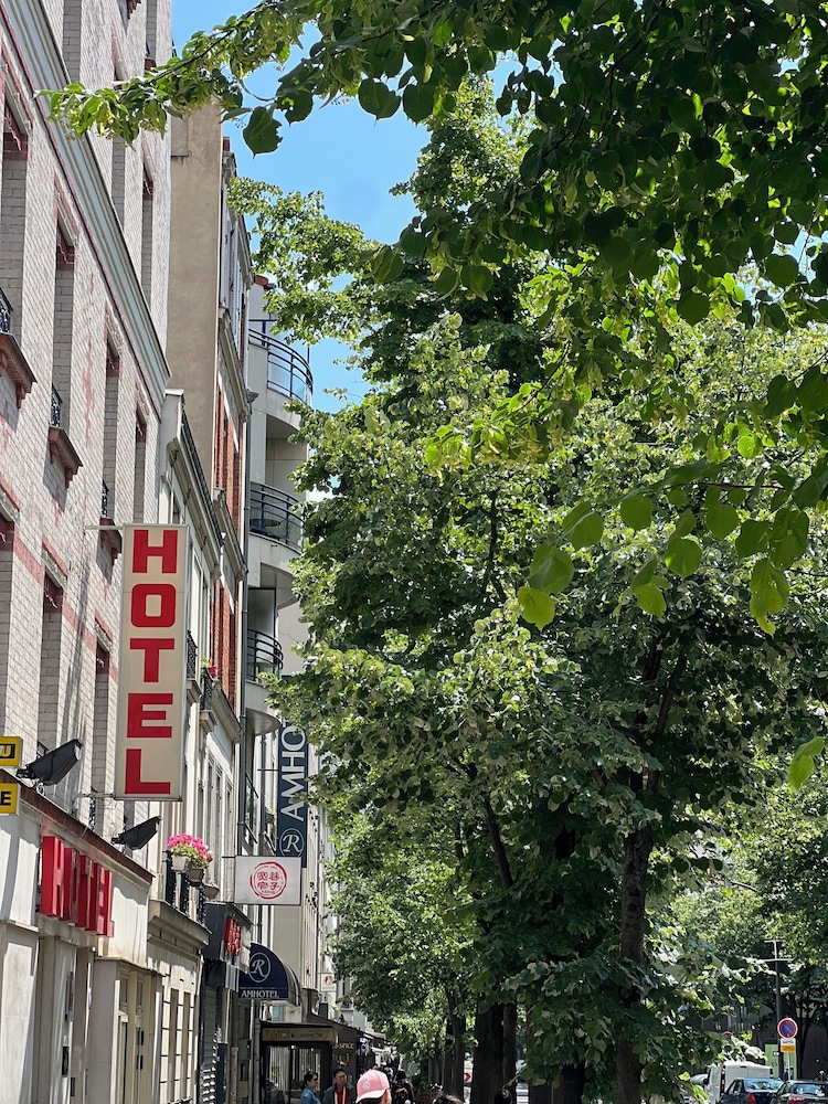 Hotel Marguerite 44/49