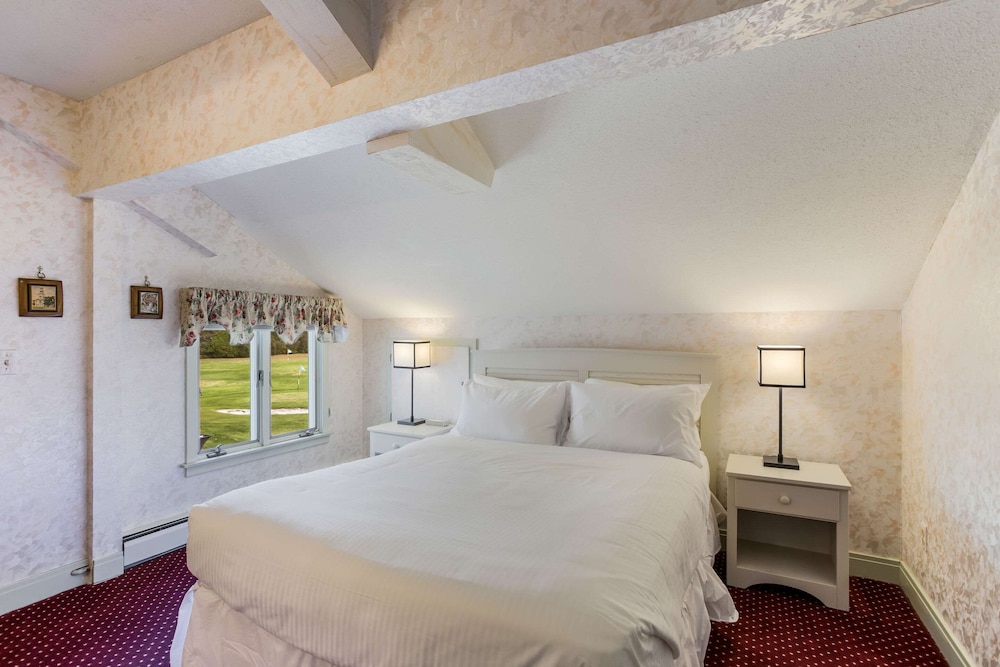The Palmer House Resort, an Ascend Collection Hotel 11/50