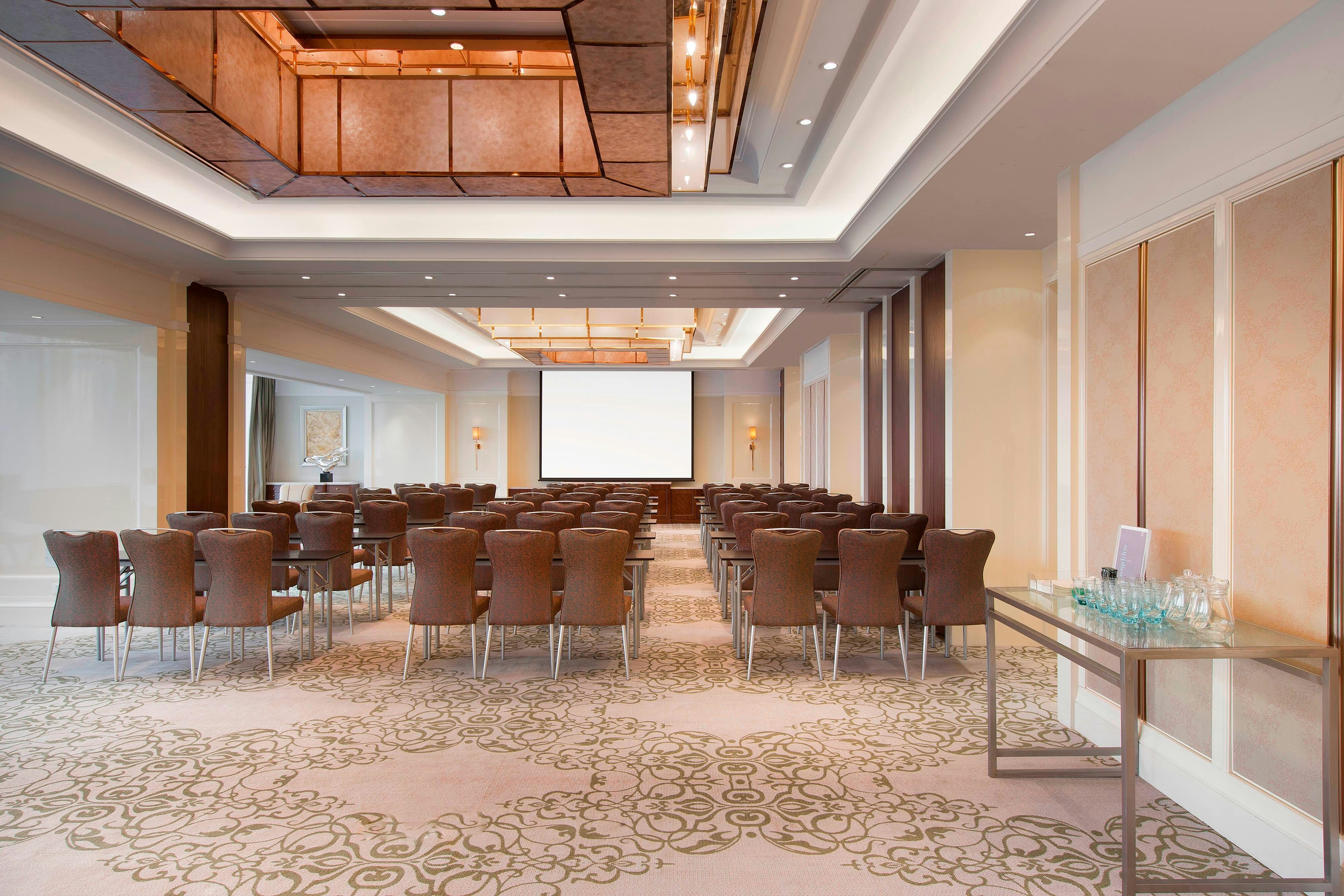 Sheraton Grand Wuhan Hankou Hotel 19/25