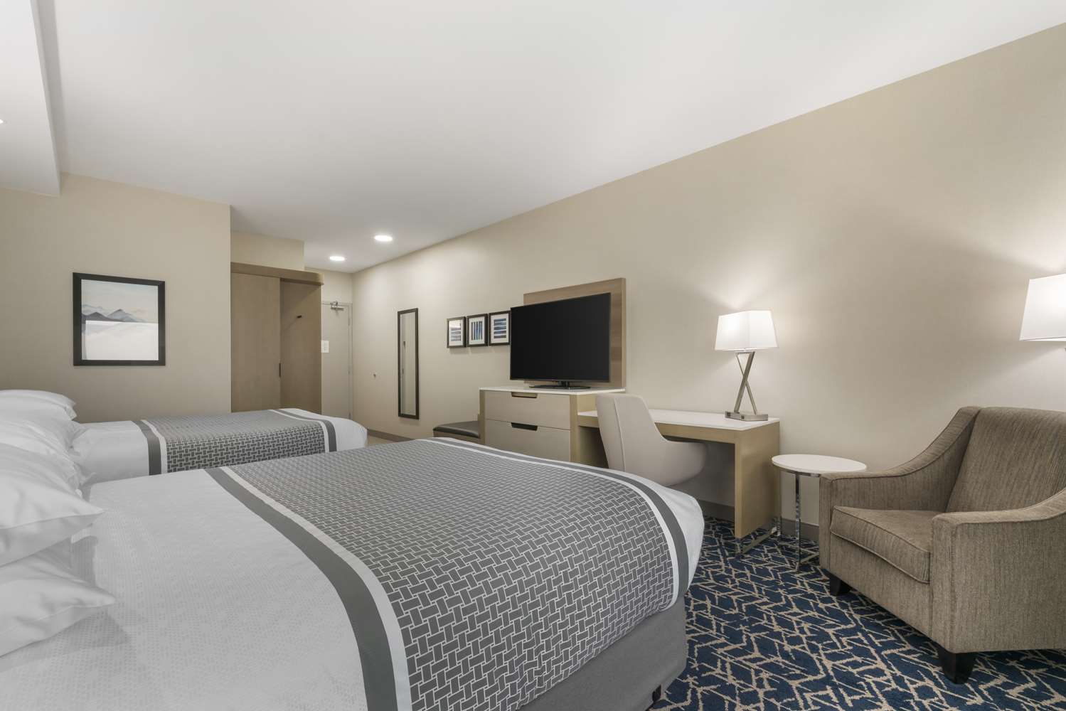 Best Western Premier Route 97 Vernon 24/47