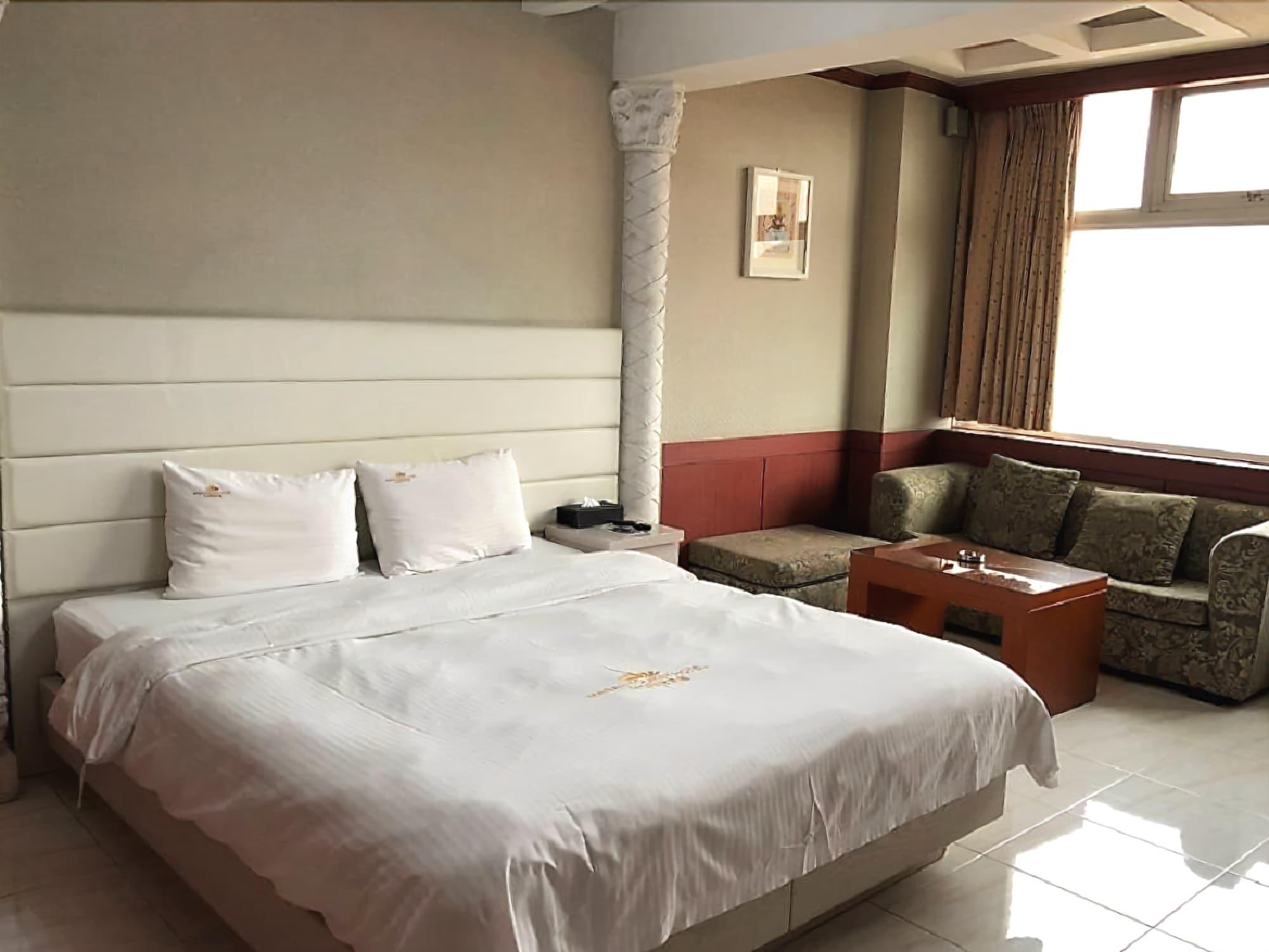 Masan Tourist Hotel 6/18