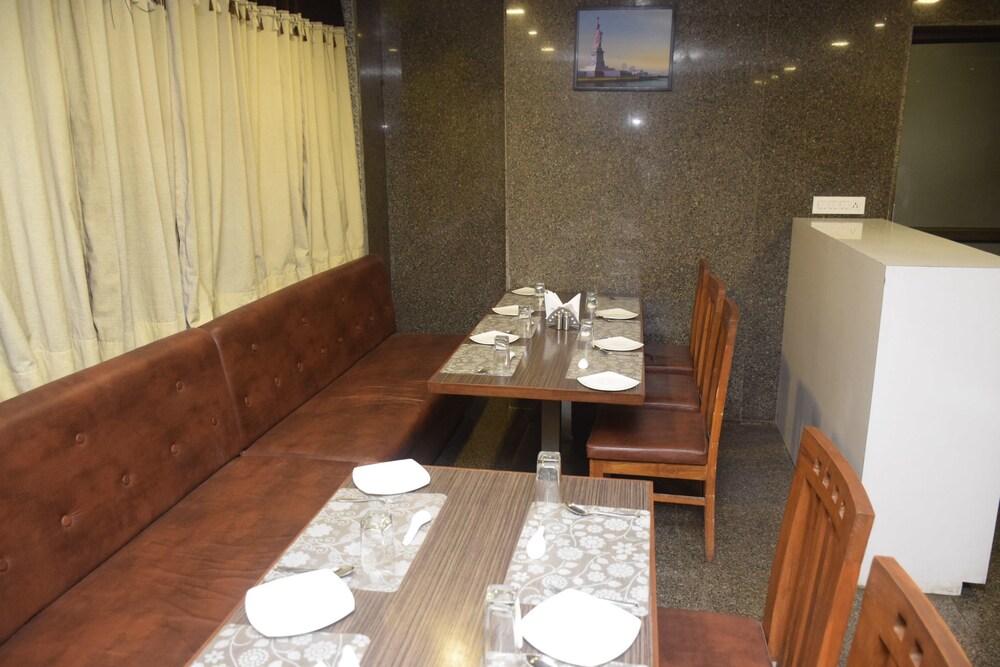 Hotel Vir Sai 32/38
