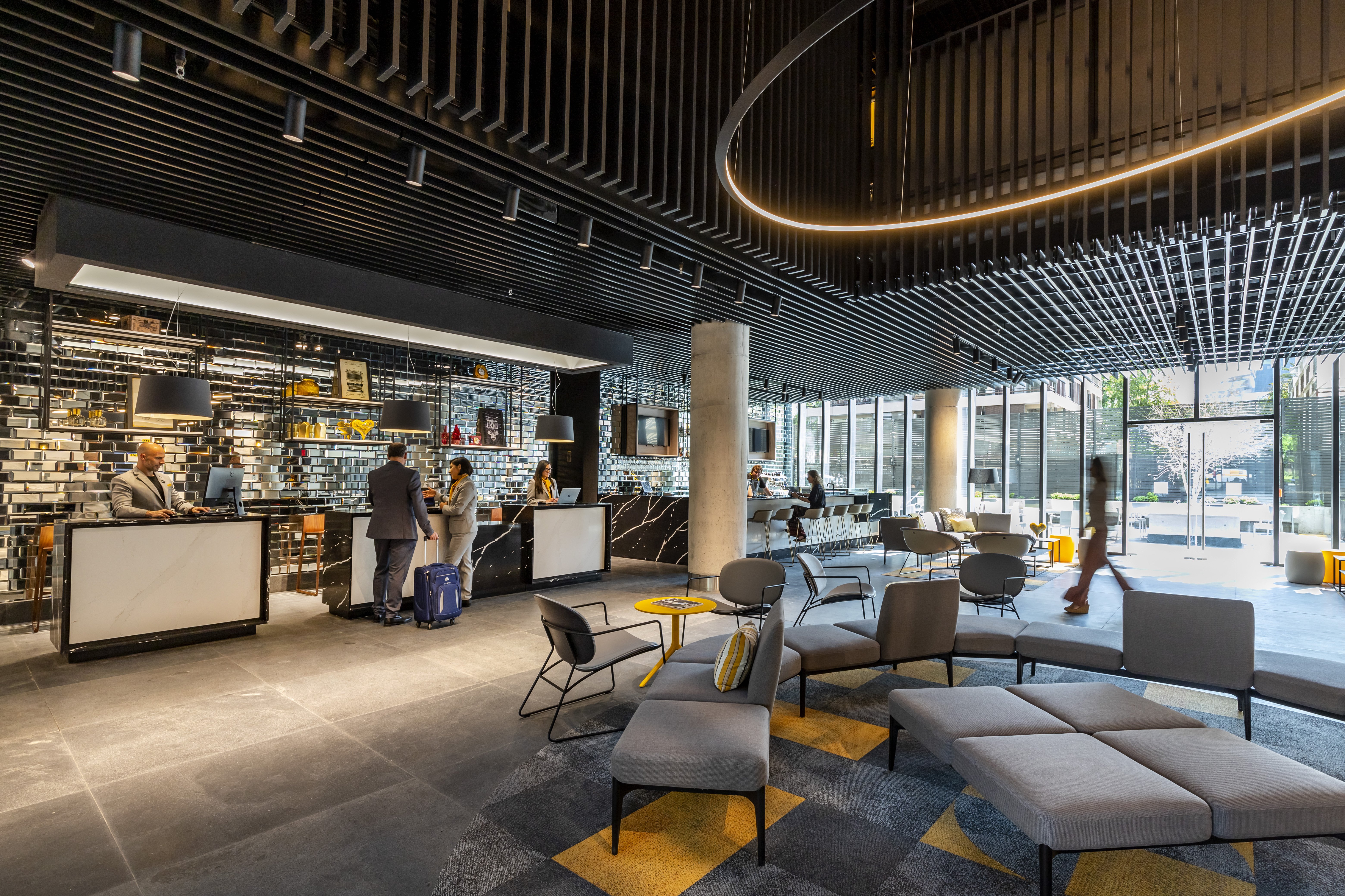Ola Santiago Providencia, Tapestry Collection by Hilton 26/35