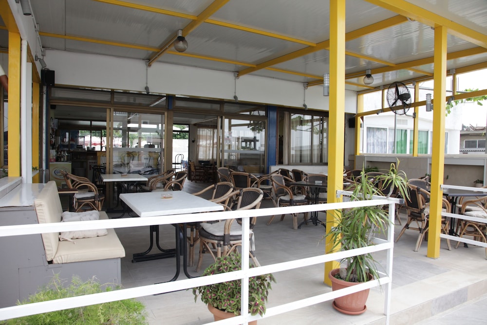 Kastelli Hotel 5/33