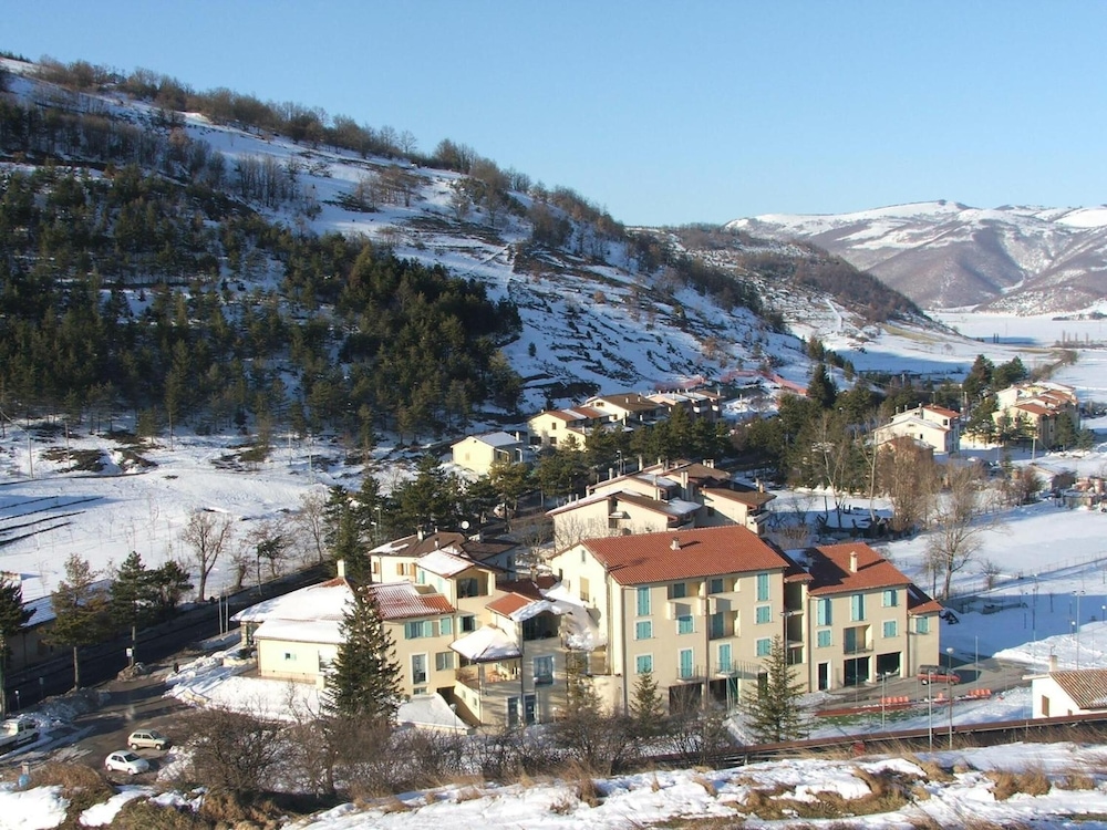 Lieta Sosta 8/33