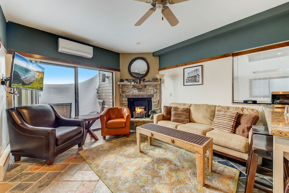 Lodge At Mountain Village 55/77