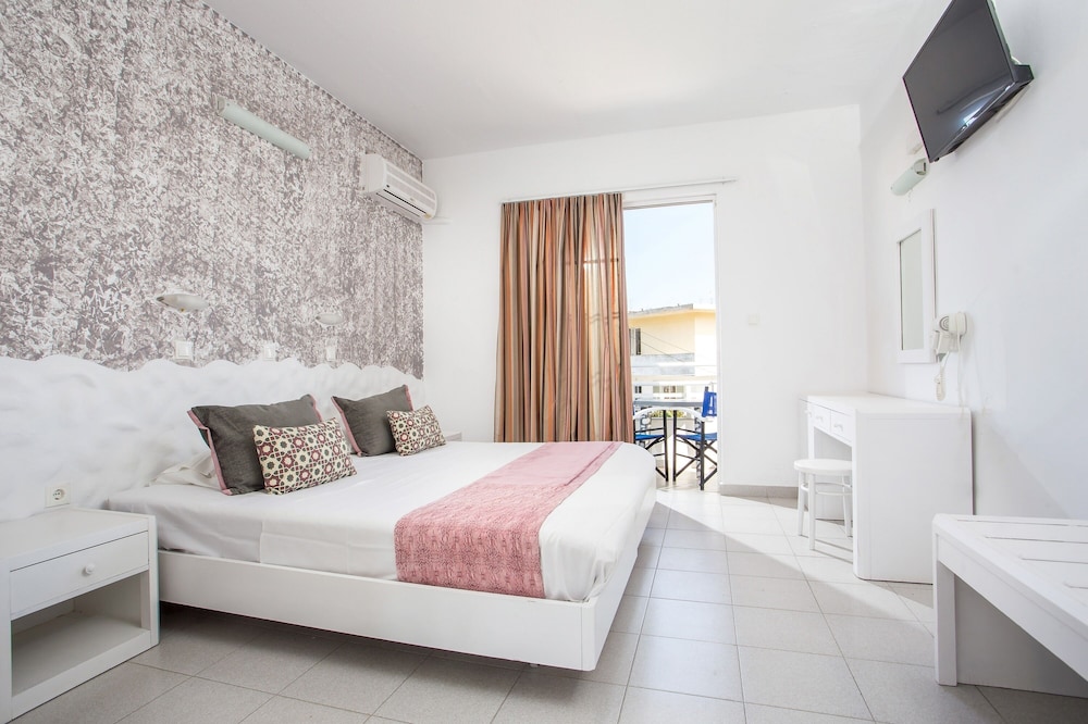 Tinas Plus 26/67
