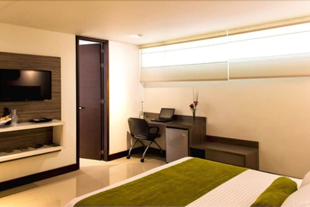Hotel Loyds 41/64