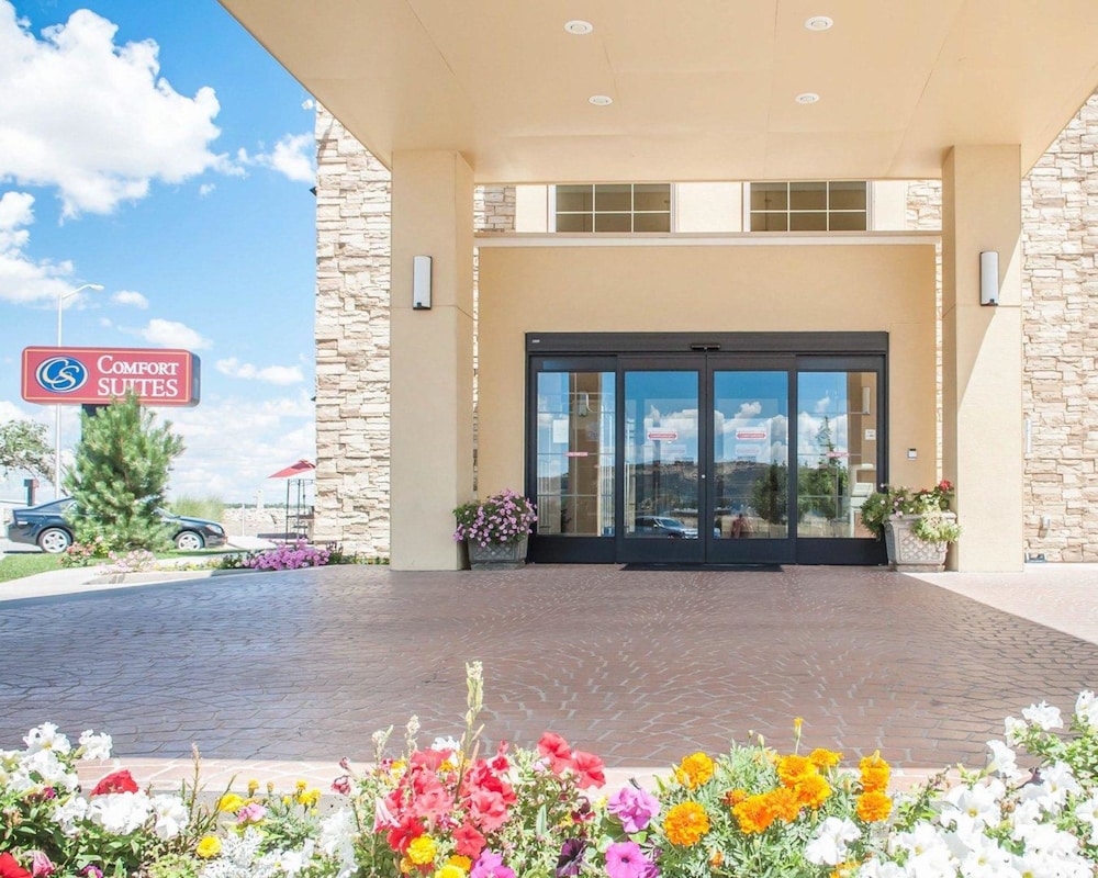 Comfort Suites Farmington 4/43