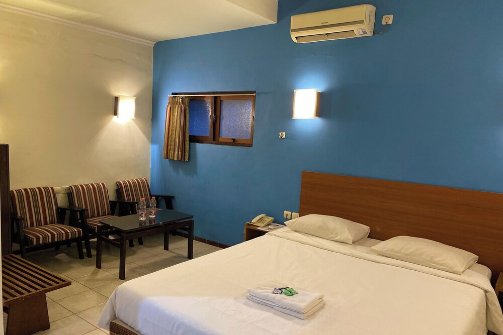 Hotel Lestari Near Lippo Plaza Mall Jember 18/36