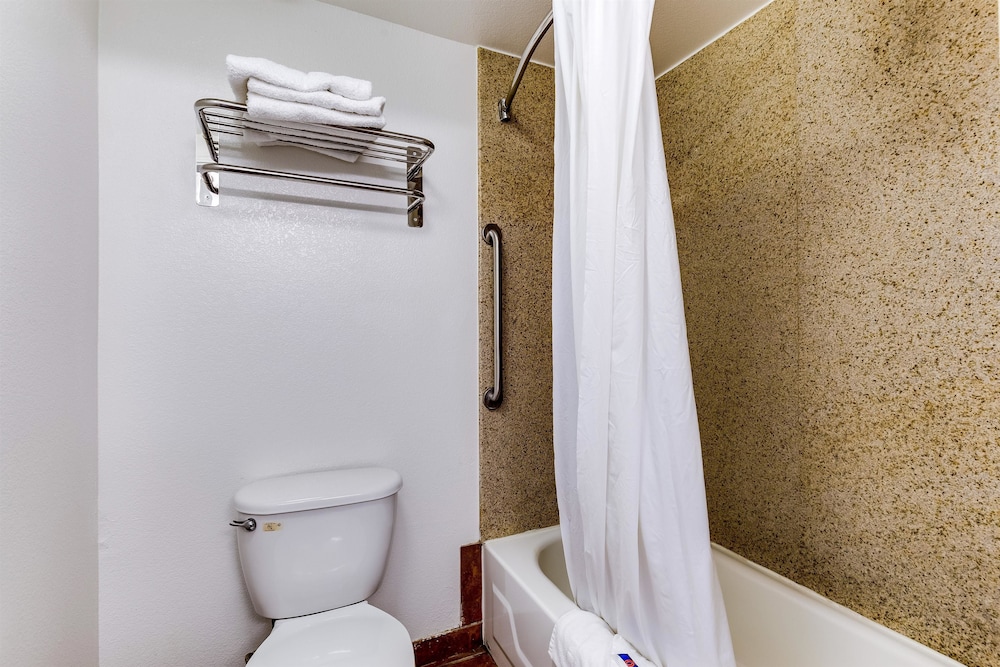 Motel6 San Jose, CA - Convention Center 58/60