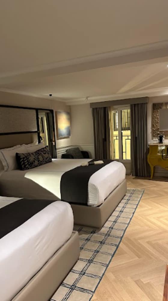 The Alest Hotel 17/45