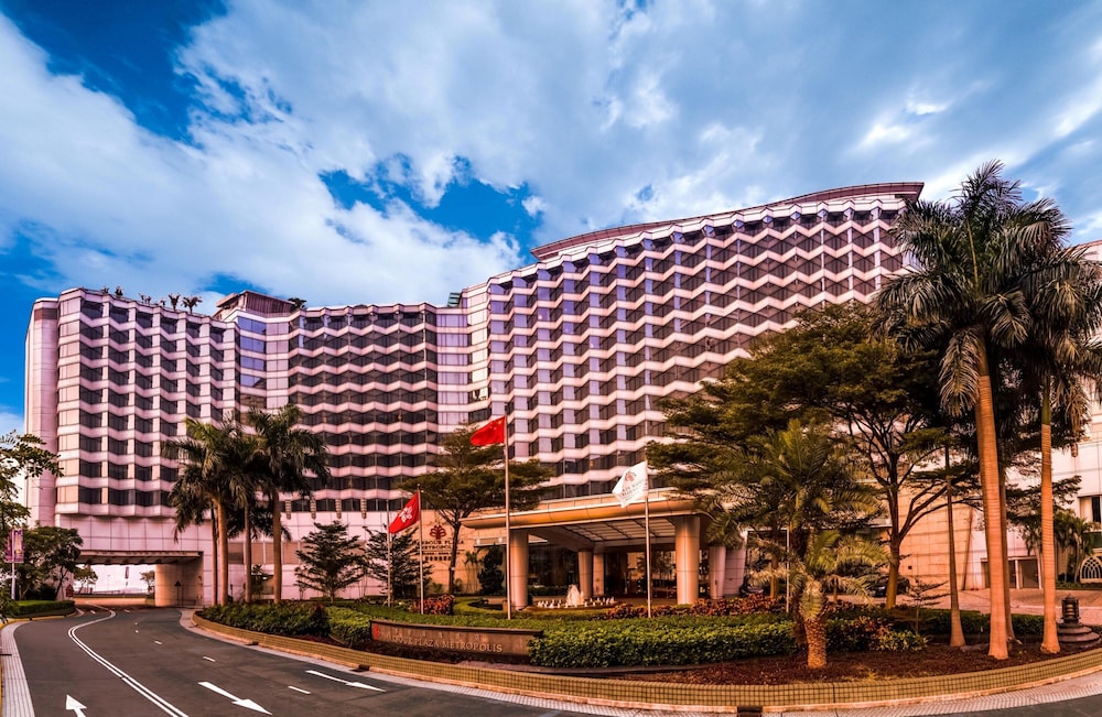 Harbour Plaza Metropolis 34/43