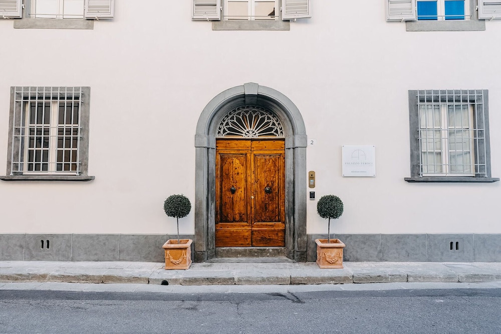 Palazzo Feroci 2/60