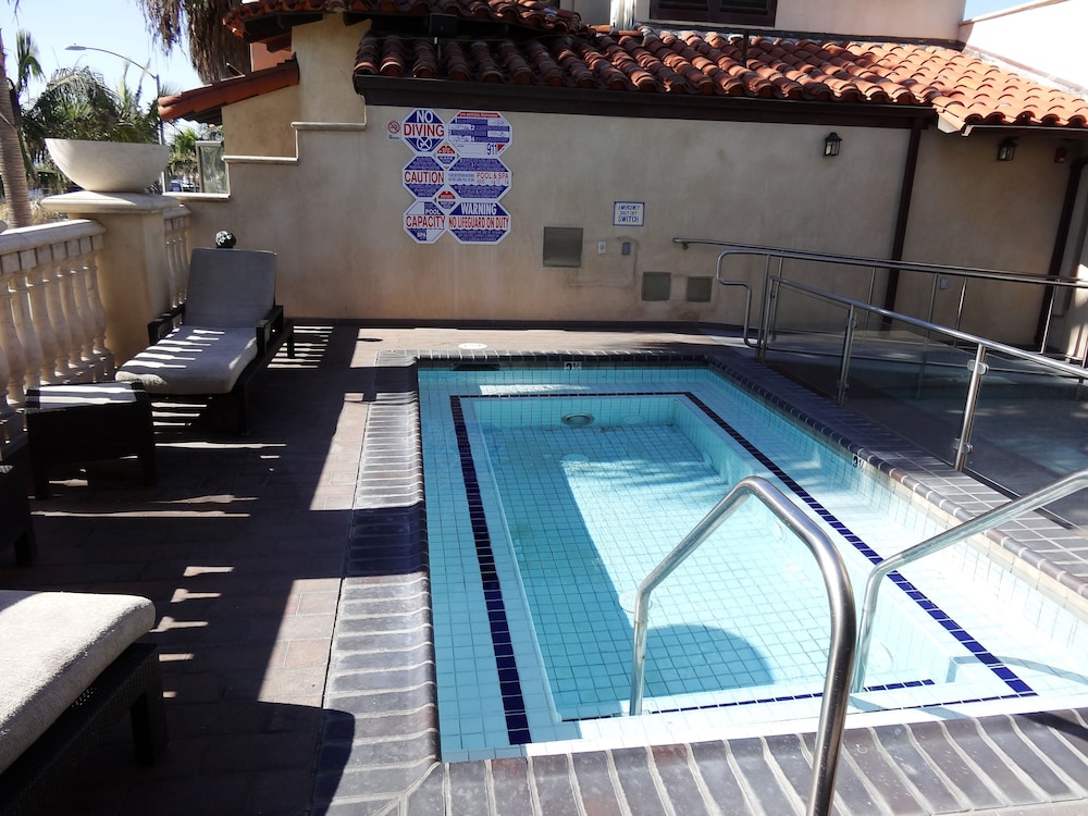 Balboa Inn 11/73