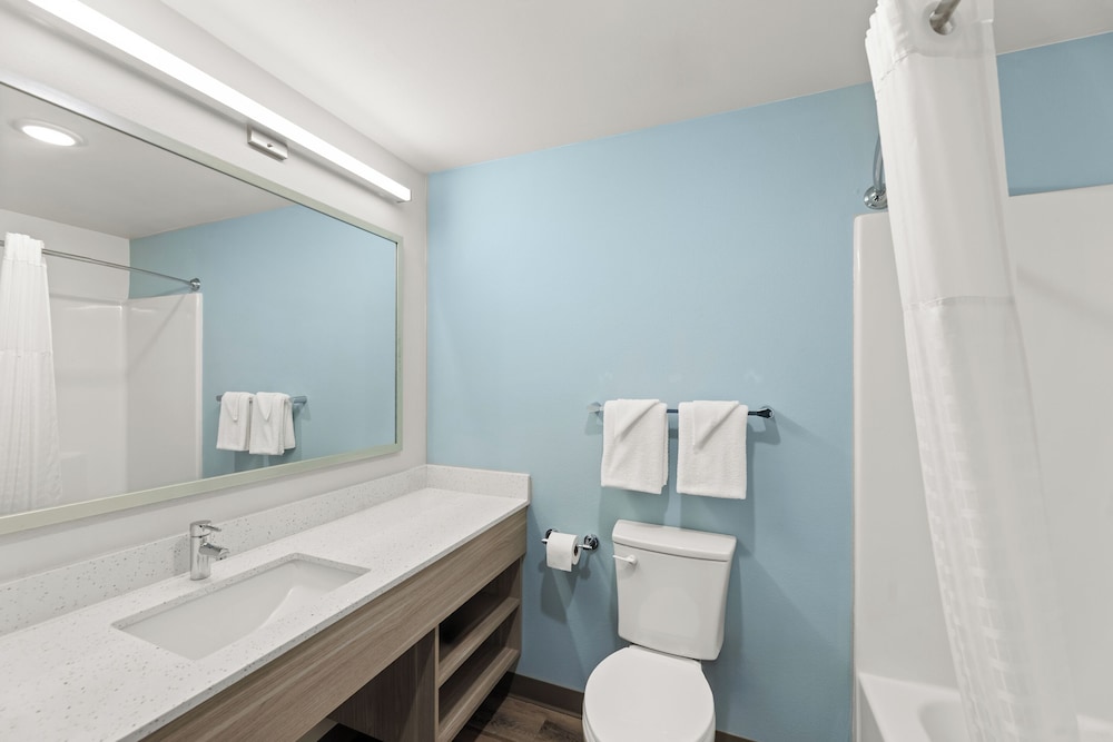 WoodSpring Suites Jackson Pearl I-20 53/58