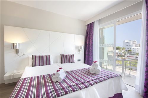 Suite, Balcony