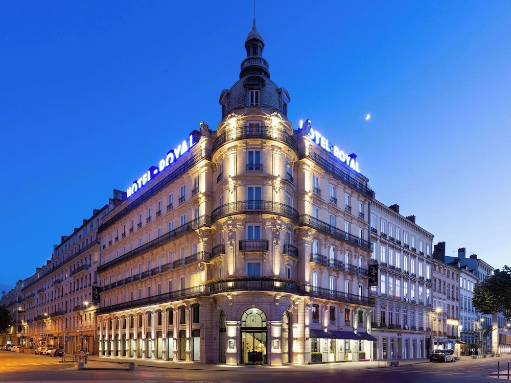 hotel